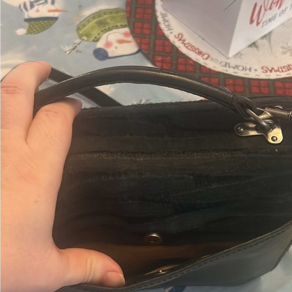 Patricia Nash Handbag - Picture 3 of 8